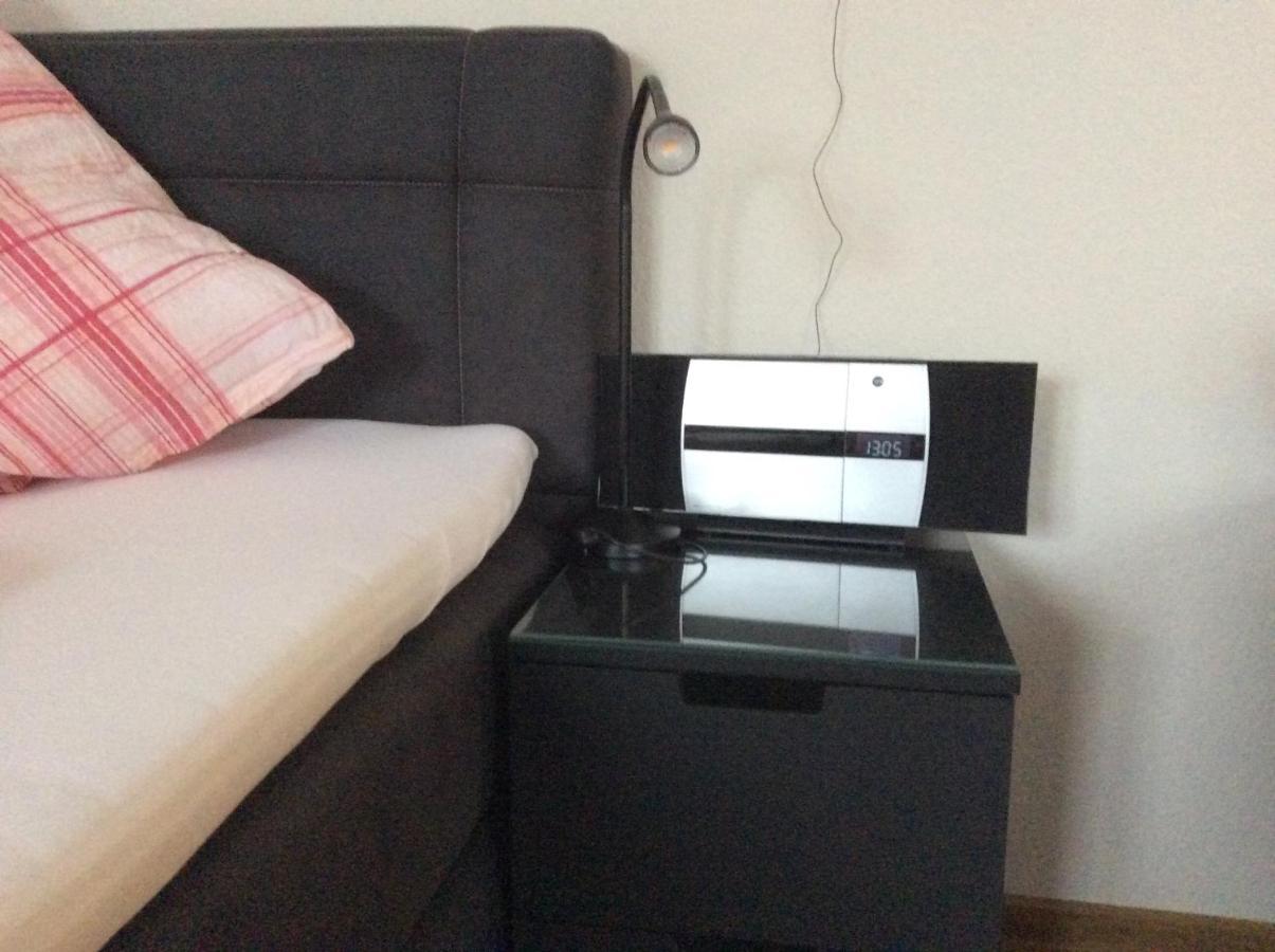 Fernblick Apartment สไวบรึคเคิน ภายนอก รูปภาพ